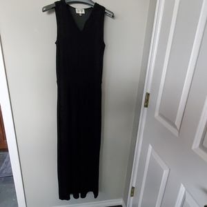 Avaleigh black maxi dress
